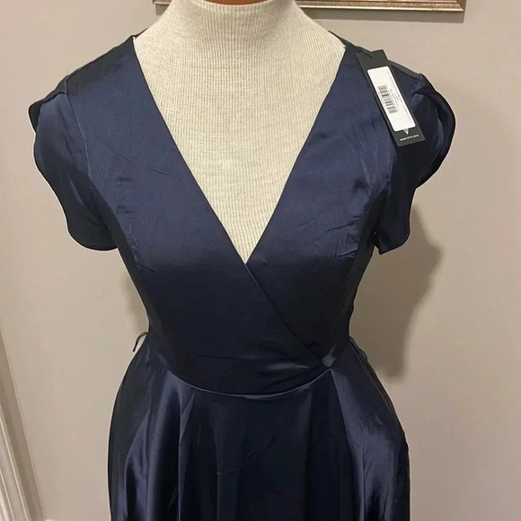 NWT!! Lulu’s - Fallen For You - Satin High Low - Maxi Dress - Size XS - Navy - Picture 5 of 11